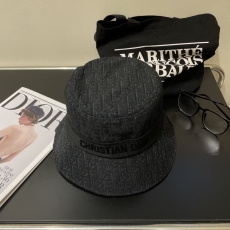 Christian Dior Caps